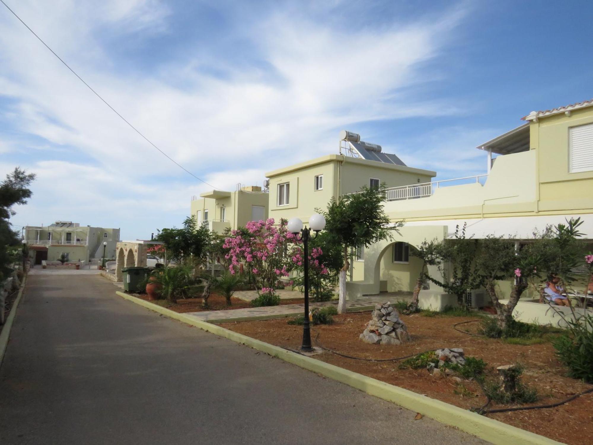 Blue Beach Villas Apartments Stavrós Exterior foto